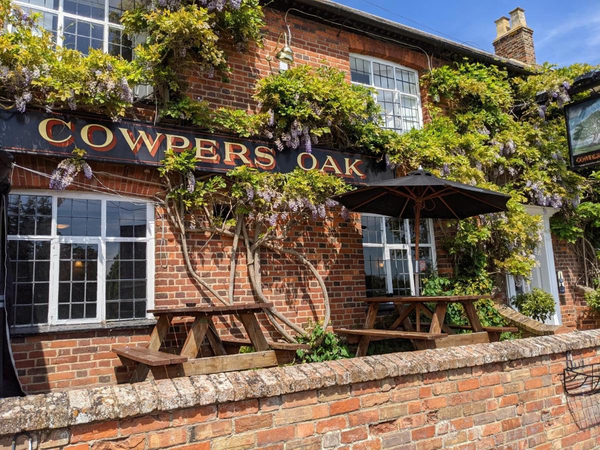 Cowpers Oak Bed & Breakfast Olney Eksteriør bilde
